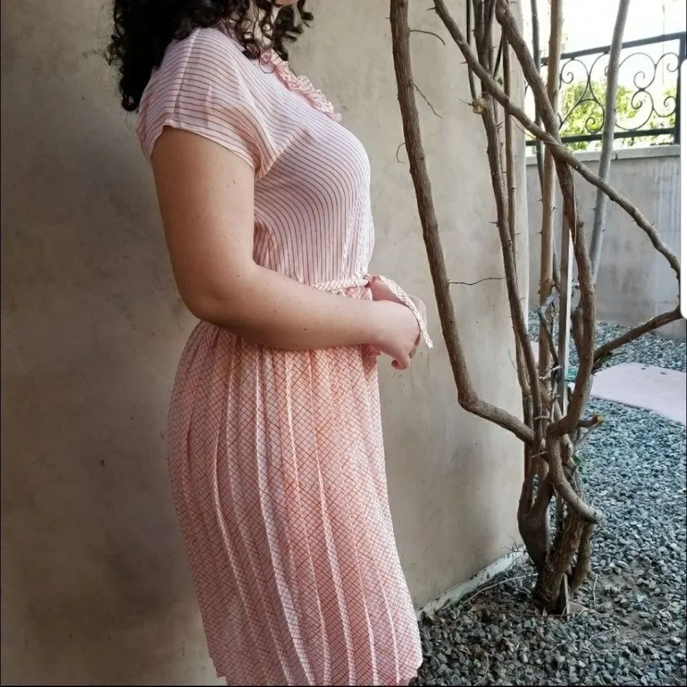Vintage belted pleated day dress